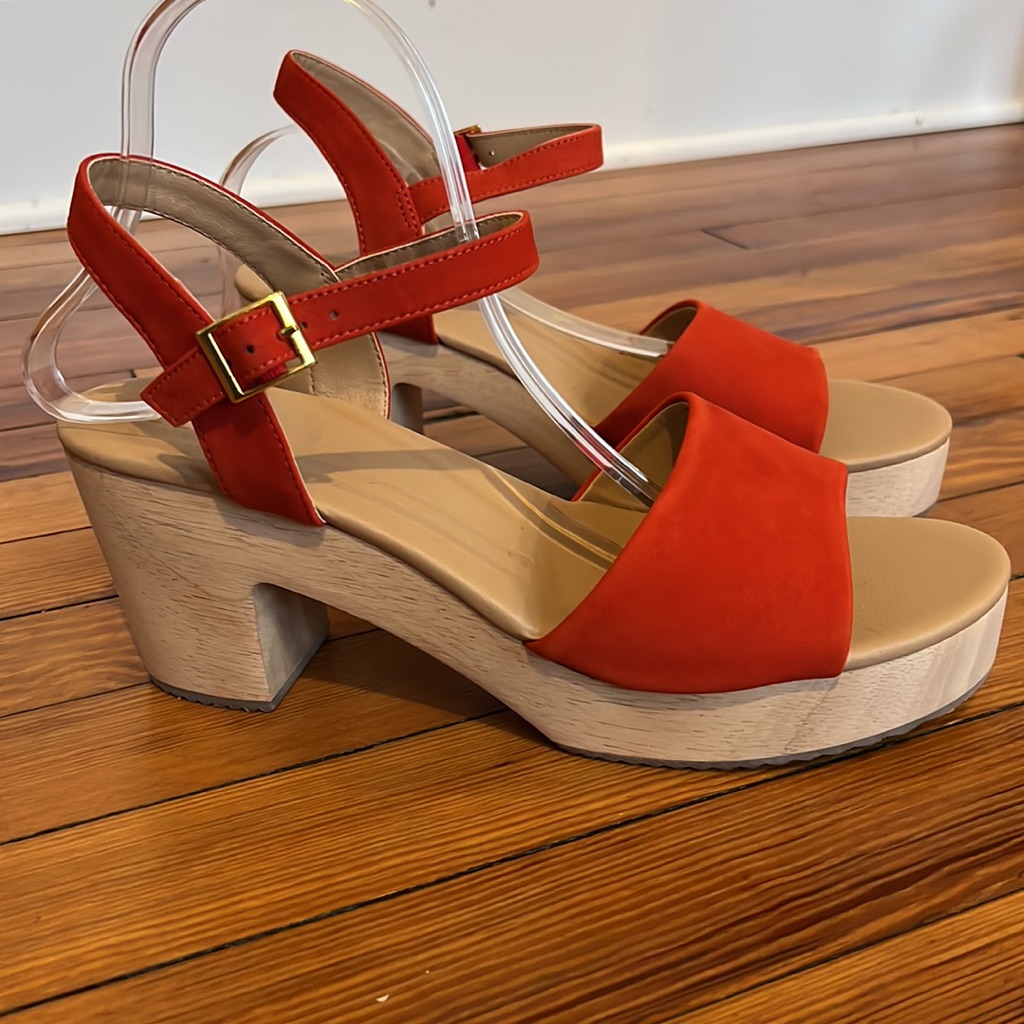 Loft Clogs